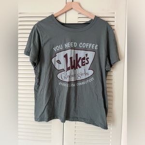 • Gilmore Girls Comfy T-Shirt •